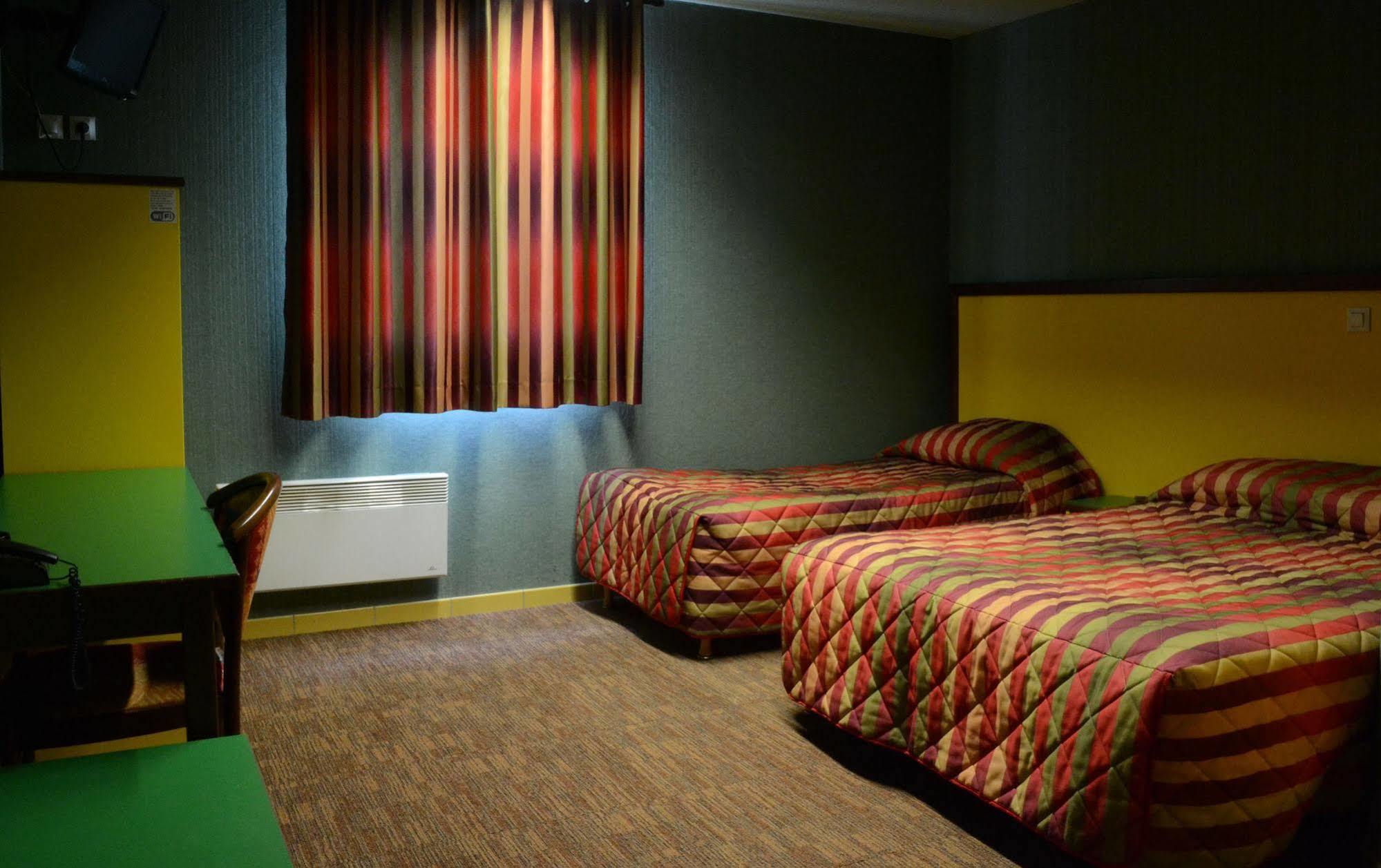 Hotel Siatel Besancon Chateaufarine Екстериор снимка