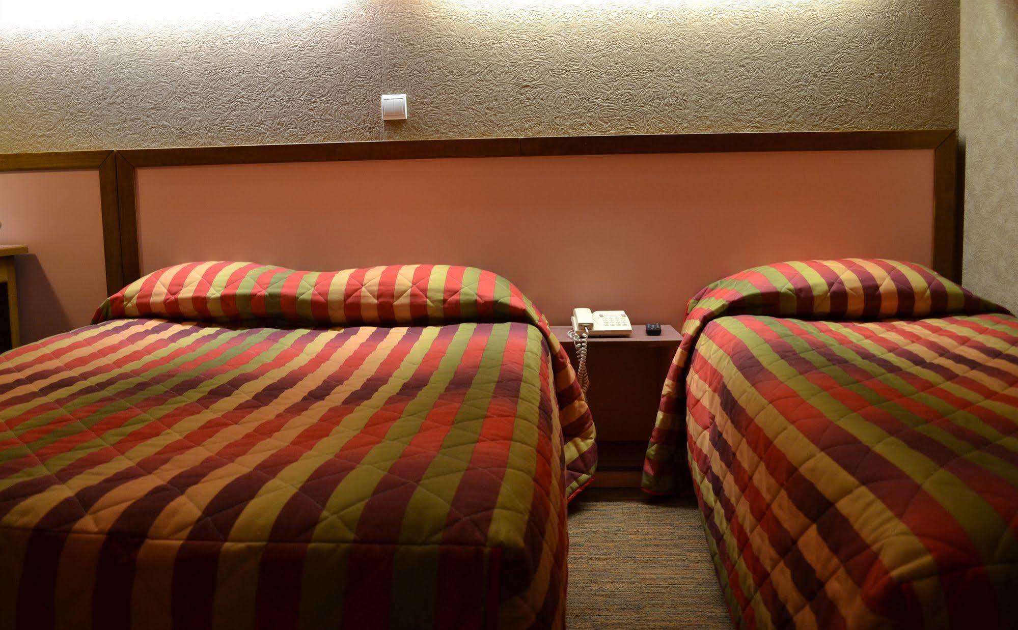 Hotel Siatel Besancon Chateaufarine Екстериор снимка