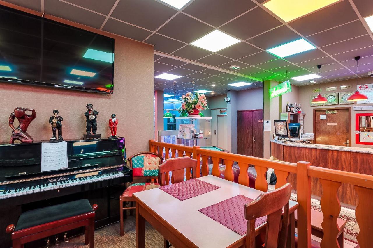 Hotel Siatel Besancon Chateaufarine Екстериор снимка
